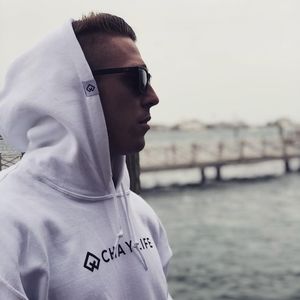 Meet your Posher, Justin